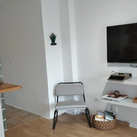 Estudio Cantera Auditorio Apartment *